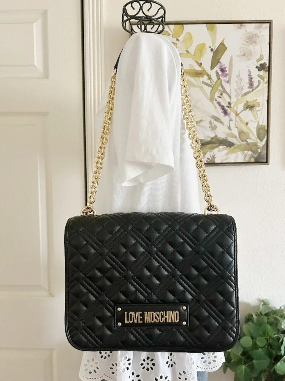 Love Moschino Black Quilted Shoulder Bag with Gold Chain